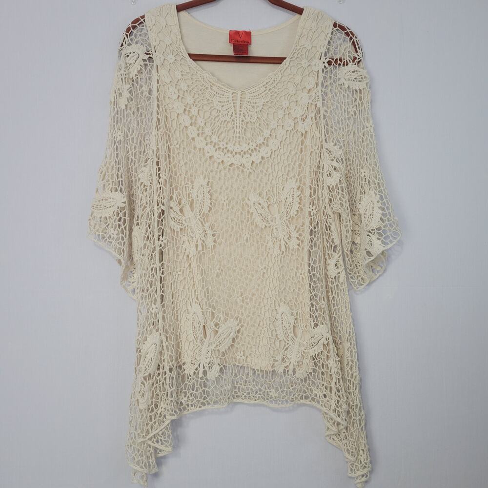 V Cristina Open Crochet Knit Asymmetrical Hem Top size M Cream Butterfly Boho